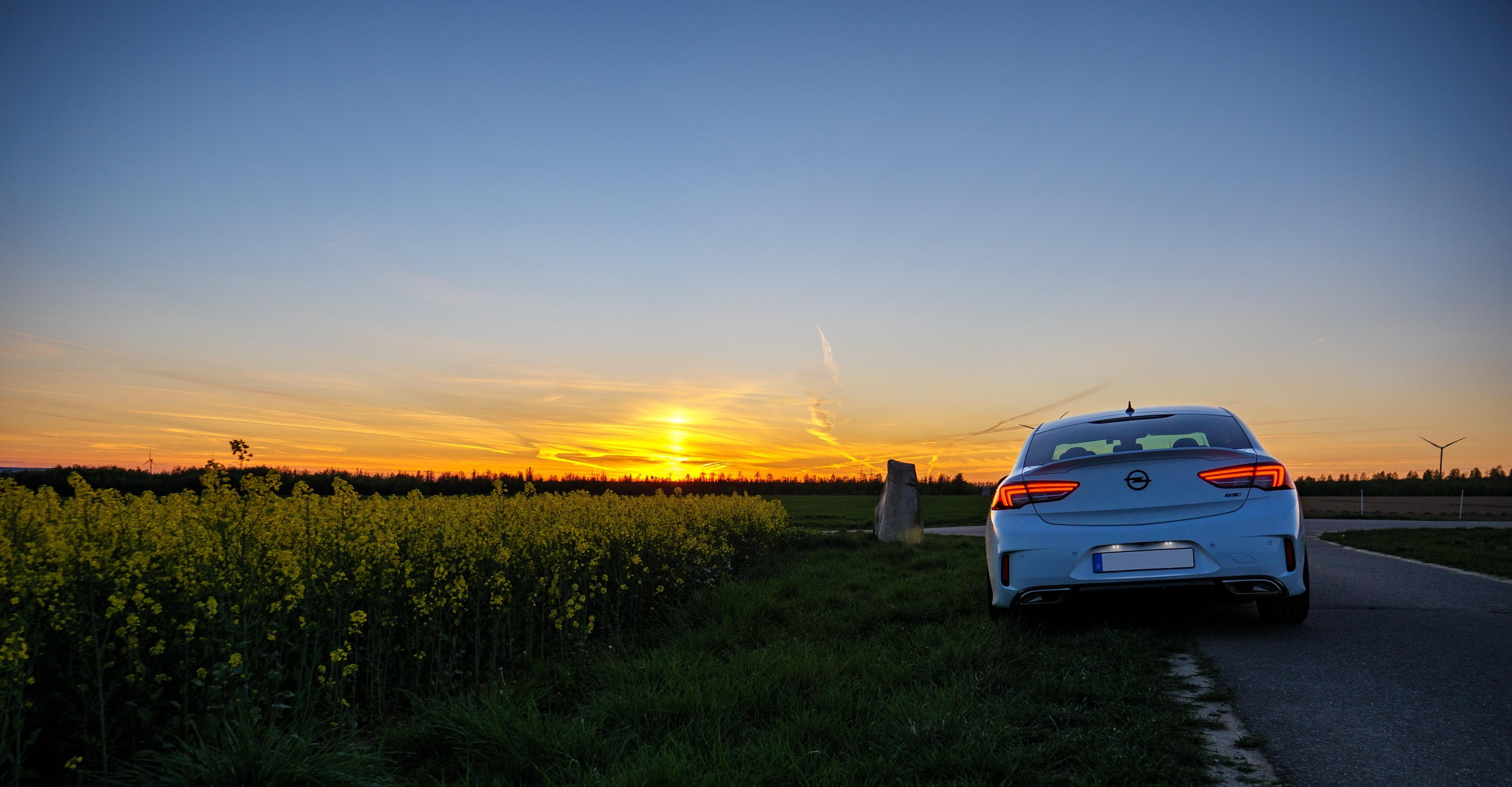 GSI im Sonnenuntergang